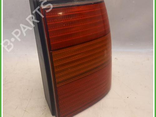Used Right taillight Right taillight VW PASSAT B3/B4 Variant (3A5, 35I) 1.8 (90 hp) 40075886 40075886