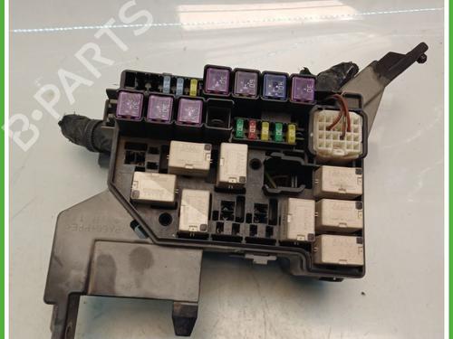 Sikringsdåse FIAT SEDICI (189_) 1.9 D Multijet 4x4 (120 hp) 31013015