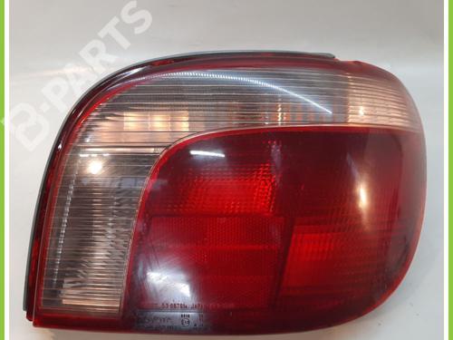 Used Right taillight TOYOTA YARIS (_P1_) 1.0 (SCP10_, SCP10R) (68 hp) 11720902