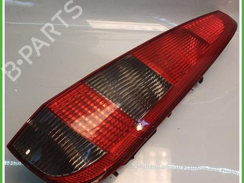 Used Right taillight FORD FIESTA V (JH_, JD_) 1.4 16V (80 hp) 27731466