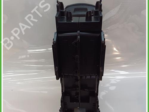 Armrest / Center console PEUGEOT 2008 II (UD_, US_, UY_, UJ_, UR_, UC_) 1.2 PureTech 130 (USHNS, URHNS) | BP17974443I20 