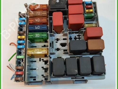 Used Fuse box Fuse box FIAT PANDA (169_) 1.2 (169.AXB11, 169.AXB1A) (60 hp) 40134216 40134216