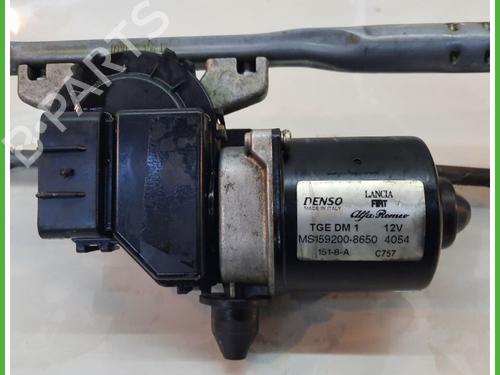 Front wipers mechanism FIAT 500 (312_) 1.3 D Multijet (312AXB1A) | BP12235792C83 