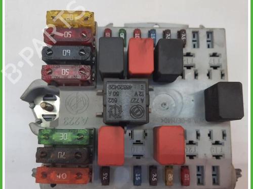 Used Fuse box Fuse box NISSAN NOTE (E11, NE11) 1.4 (88 hp) 40131736 40131736