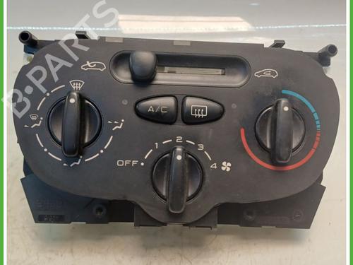 Used Climate control PEUGEOT 206 Hatchback (2A/C) 1.4 HDi eco 70 (68 hp) 31143658