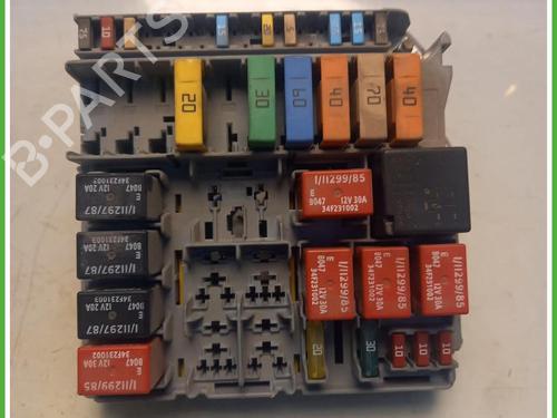 Used Fuse box Fuse box FIAT PANDA (169_) 1.2 (169AXF2A, 169AXF1A) (69 hp) 40076058 40076058
