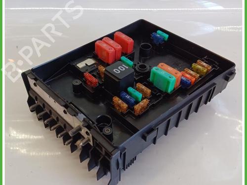Fuse box VW GOLF VI (5K1) 1.6 TDI | BP40140813E1  - Image 5