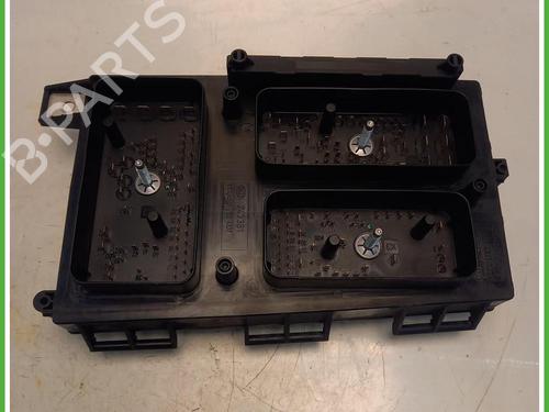Fuse box OPEL ASTRA H (A04) 1.7 CDTI (L48) | BP40073520E1 - Image 2