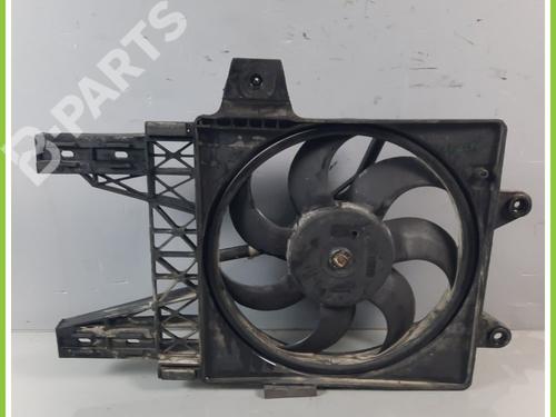 Used Radiator fan FIAT PUNTO (176_) 55 1.1 (54 hp) 11367279