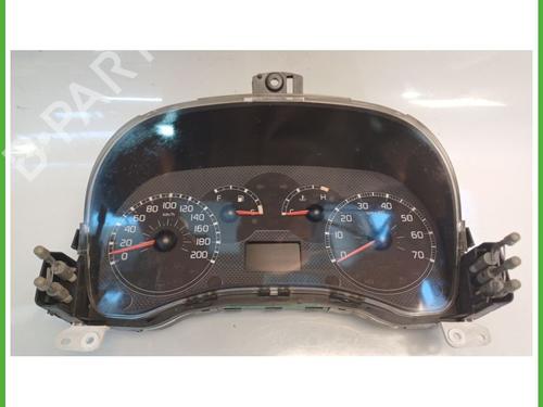 Used Instrument cluster FIAT PANDA (169_) 1.2 (169.AXB11, 169.AXB1A) (60 hp) 25463738