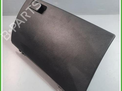 Used Glove box Glove box KIA RIO IV (YB, SC, FB) 1.4 CRDi 90 (90 hp) 40133486 40133486