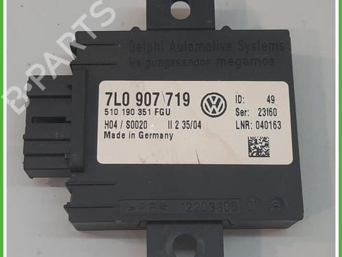 Used Control unit Control unit PORSCHE CAYENNE (9PA) 3.2 (250 hp) 40134878 40134878