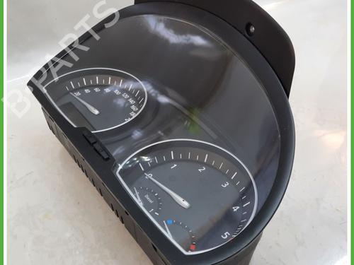 Instrument cluster BMW X3 (E83) 2.0 d | BP15369614C47 