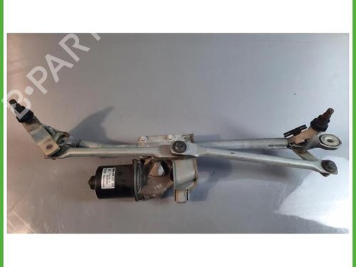 Used Front wipers mechanism Front wipers mechanism RENAULT CLIO I (B/C57_, 5/357_) 1.4 (B57J, C57J, B57P) (75 hp) 40133256 40133256