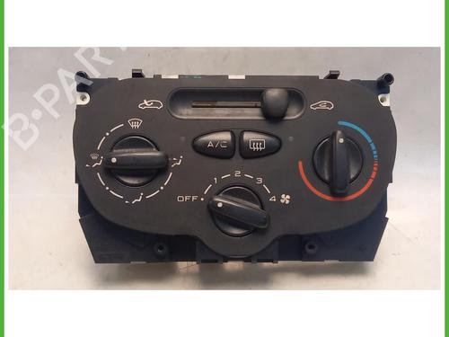Used Climate control Climate control PEUGEOT 206 Hatchback (2A/C) 1.4 HDi eco 70 (68 hp) 40076398 40076398