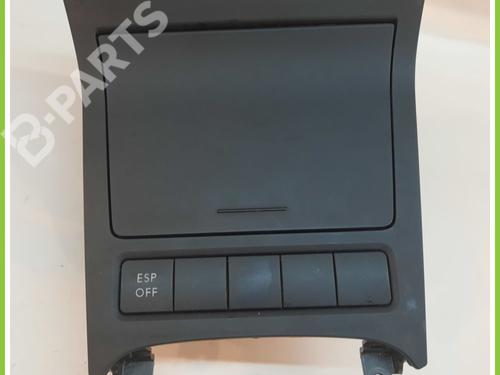 Used Middle console VW GOLF V (1K1) 2.0 TDI 16V (140 hp) 11367936