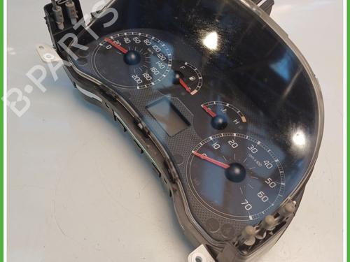 Instrument cluster FIAT PANDA (169_) 1.2 (169.AXB11, 169.AXB1A) | BP25463738C47 