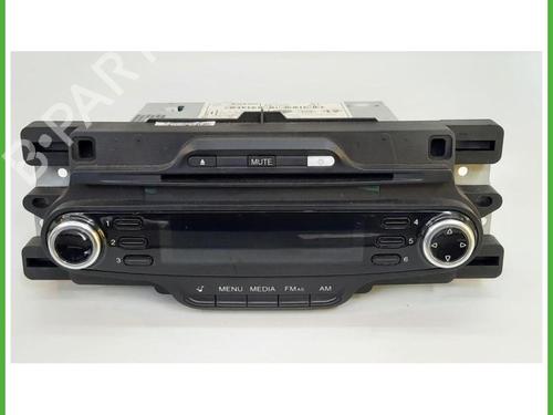radio-alfa-romeo-giulietta-940_-2010-2011-2012-2013-2014-2015-2016-2017-2018-2019-2020-40135525 main image