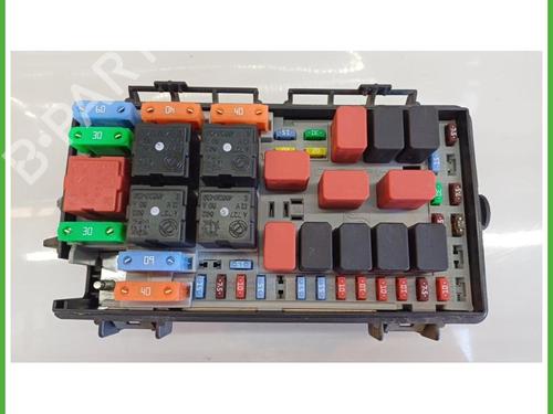 Used Fuse box Fuse box FIAT GRANDE PUNTO (199_) 1.3 D Multijet (75 hp) 40140883 40140883