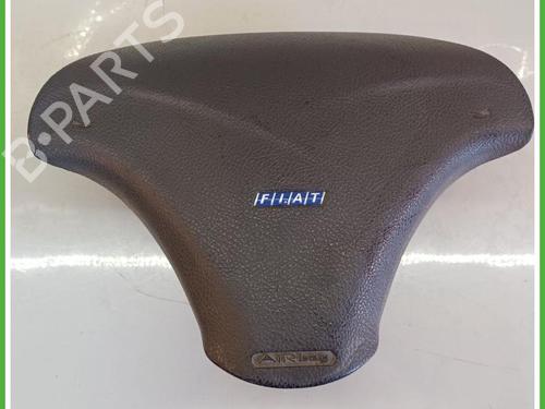 Used Driver airbag Driver airbag FIAT MULTIPLA (186_) 1.6 16V GPL (103 hp) 40136221 40136221
