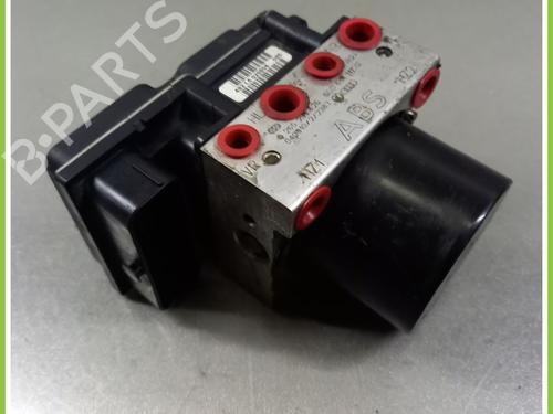 Used ABS pump VW POLO (9N_, 9A_) 1.4 TDI (75 hp) 13235361