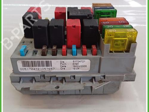 Fuse box LANCIA YPSILON (843_) 1.3 JTD (843.AXD11, 843.AXD1A) | BP40141597E1 - Image 2