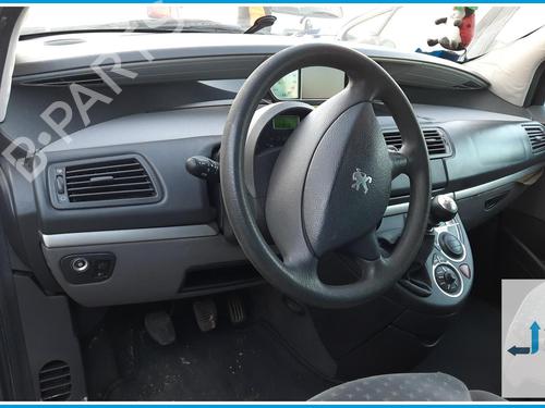 Mass air flow sensor PEUGEOT 807 (EB_) 2.0 HDi | BP40147468M95 - Image 11