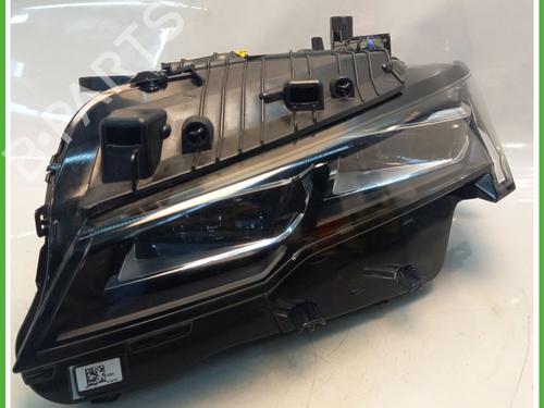 Faro sinistro PEUGEOT 408 II (FP_, F3_, FM_) Hybrid 225 (F3DGYT) (224 hp) 30813041