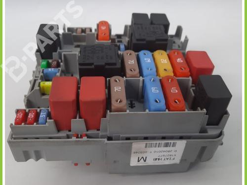Fuse box FIAT PUNTO EVO (199_) 1.3 D Multijet (199AXD1B, 199AXD1A, 199BXD1B, 199BXD1A,... | BP11369041E1 