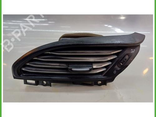 Used Air vent FIAT TIPO Estate (356_, 357_) 1.6 D (356WXG1B) (120 hp) 21011306