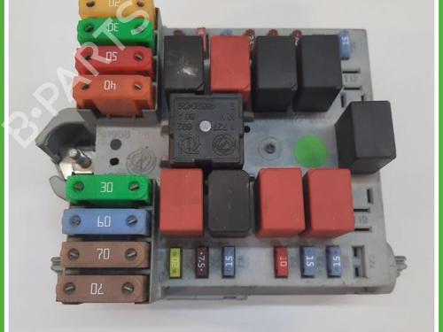 Used Fuse box Fuse box LANCIA YPSILON (843_) 1.4 LPG (843.AXG1A) (78 hp) 40134792 40134792