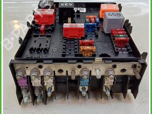 Fuse box AUDI A3 (8P1) 2.0 TDI 16V | BP40137268E1 - Image 4
