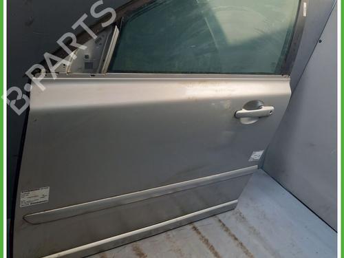 Left front door VOLVO V50 (545) 2.0 D | BP28019588C2 
