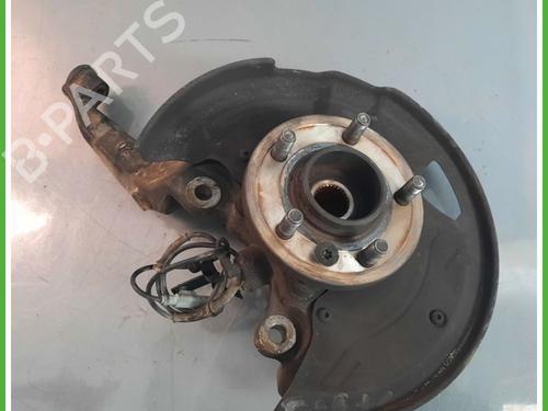 Used Right front steering knuckle LAND ROVER RANGE ROVER SPORT I (L320) 2.7 D 4x4 (190 hp) 15004490