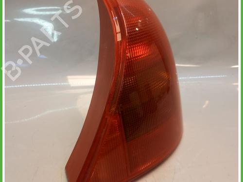 Høyre baklys RENAULT CLIO II (BB_, CB_) 1.2 (BB0A, BB0F, BB10, BB1K, BB28, BB2D, BB2H, CB0A,... (58 hp) 30411197