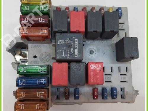 Used Fuse box LANCIA YPSILON (843_) 1.2 (843.AXA1A) (60 hp) 11368027