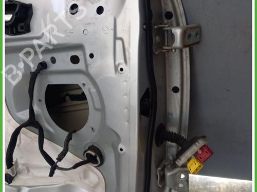 Left front door PEUGEOT 3008 I MPV (0U_) 1.6 HDi | BP24491810C2 