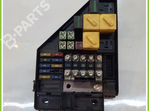 Used Fuse box LAND ROVER FREELANDER I Soft Top (L314) 2.0 TD4 4x4 (112 hp) 11817797