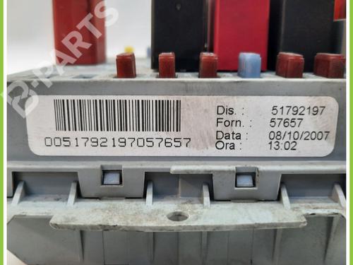 Fuse box LANCIA YPSILON (843_) 1.3 D Multijet (843.AXF11, 843.AXF1A, 843.AXM11,... | BP11370694E1 