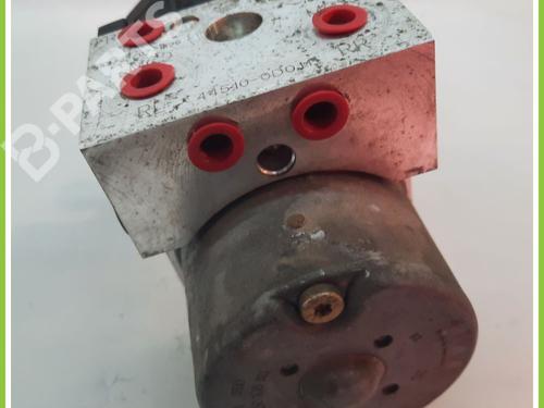 ABS pump TOYOTA YARIS (_P1_) 1.0 (SCP10_, SCP10R) | BP11717106M43 