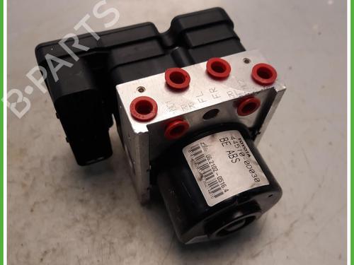 Used ABS pump ABS pump TOYOTA YARIS (_P9_) 1.3 VVT-i (SCP90_, SCP90R) (87 hp) 40073574 40073574