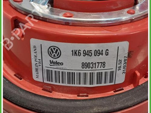Right taillight VW GOLF V (1K1) 1.9 TDI | BP40145332C35 - Image 5