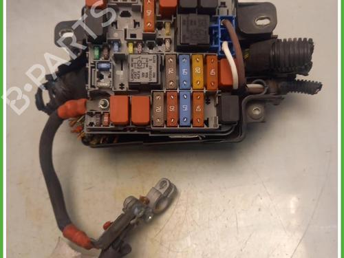 Used Fuse box Fuse box FIAT PUNTO EVO (199_) 1.3 D Multijet (199AXC1A, 199BXC1A, 199AXT1A, 199BXT1A) (75 hp) 40148988 40148988