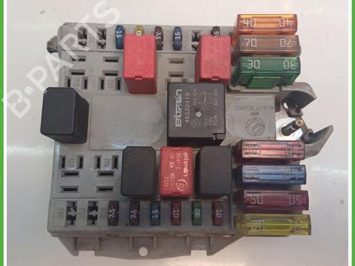 Zekeringkast FIAT PUNTO (188_) 1.2 60 (188.030, .050, .130, .150, .230, .250) (60 hp) 21586723