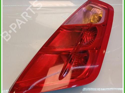 right-taillight-fiat-grande-punto-199_-2005-40146437 main image