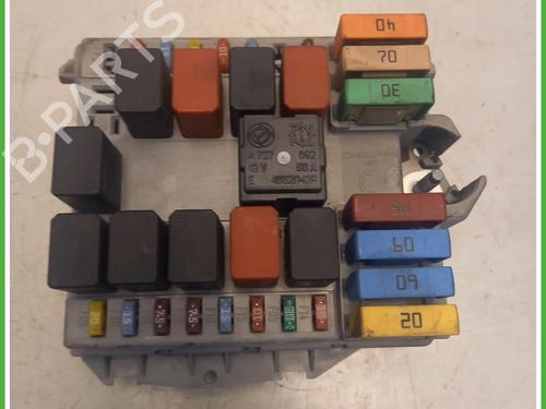 Used Fuse box Fuse box FIAT PUNTO (188_) 1.2 Natural Power (60 hp) 40076097 40076097