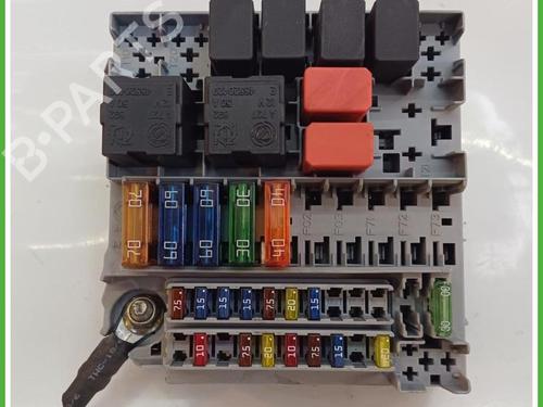 Used Fuse box Fuse box FIAT PANDA (169_) 1.2 (169.AXB11, 169.AXB1A) (60 hp) 40141196 40141196