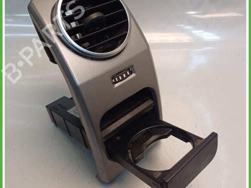 Air vent LAND ROVER DISCOVERY III (L319) 2.7 TD 4x4 | BP25800213I21 