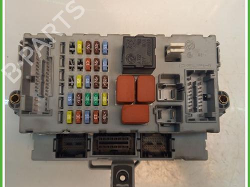 Used Fuse box LANCIA YPSILON (843_) 1.2 (843.AXA1A) (60 hp) 29582012