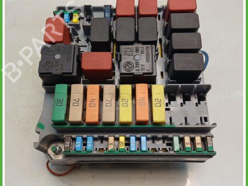 Used Fuse box ALFA ROMEO MITO (955_) 1.4 MultiAir (955AXL1B) (105 hp) 30962151